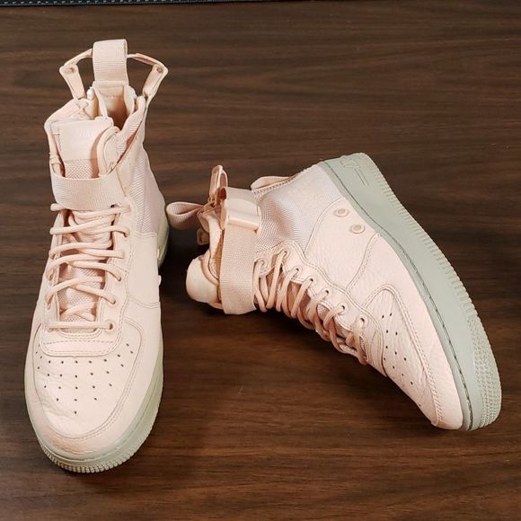 Nike SF Special Forces Air Force 1 Mid Womens Sneakers Shoes 8½ Orange Quartz - Picture 1 of 8
